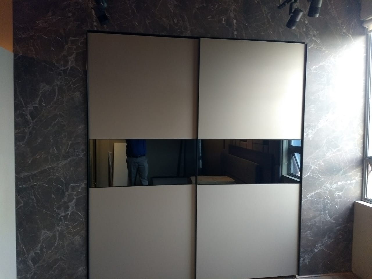 affordable-budget-wardrobes-prices-largest-dealers-manufacturers-in-noida-greater-noida-india